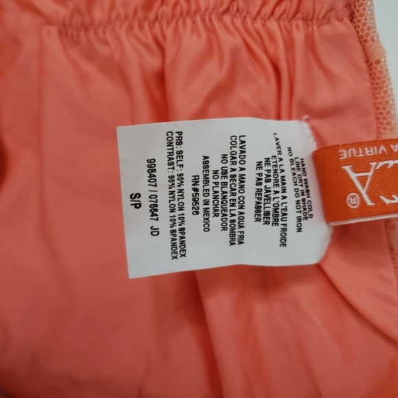 NWOT‎ BECCA Swiss Dot Shirred Bikini Bottom - Picture 6 of 8